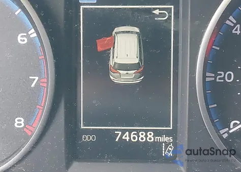 2018 Toyota Rav4 Le z USA, uszkodzony, nr VIN JTMZFREV8JD126387